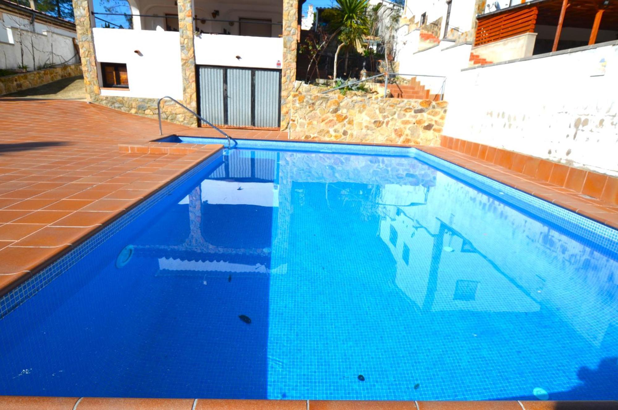 Villa Fernando 12 Personas 8Km Lloret De Mar Херона Екстериор снимка