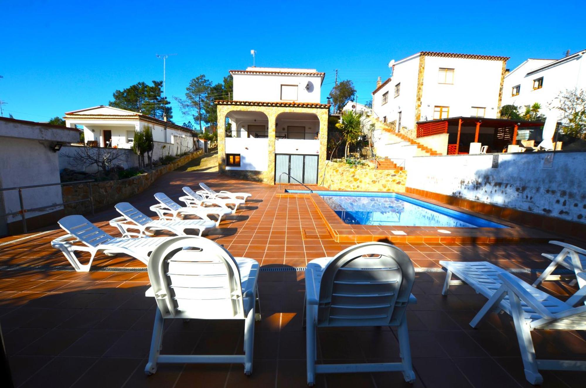 Villa Fernando 12 Personas 8Km Lloret De Mar Херона Екстериор снимка